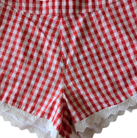 Majorelle Peggy Hot Short In White And Red Check sz L NWT - Picture 6 of 9